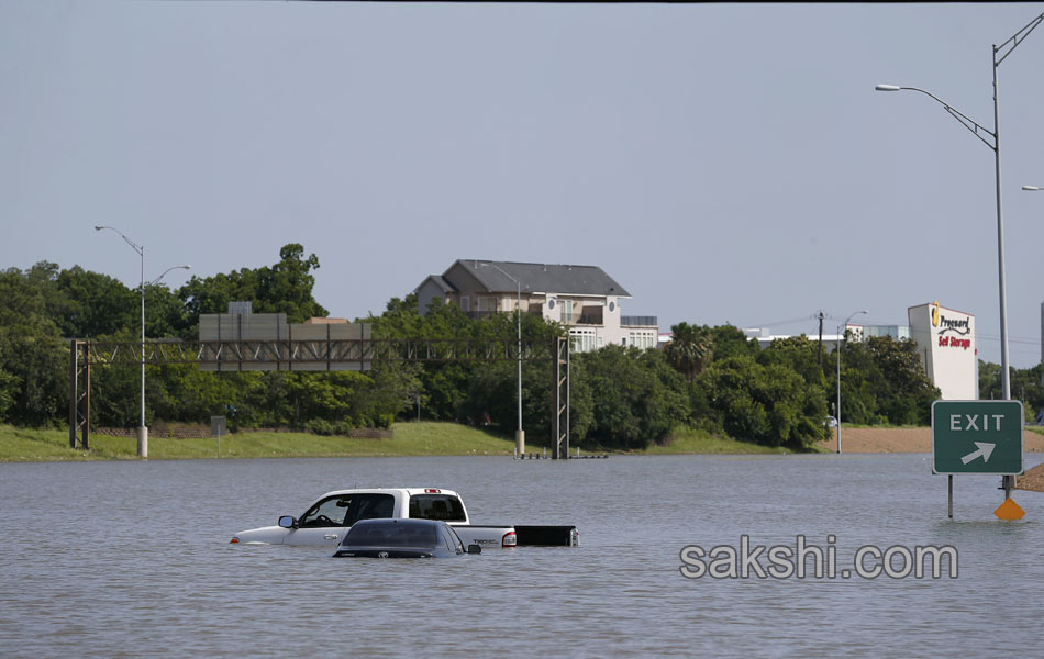 Heavy rains in America - Sakshi2