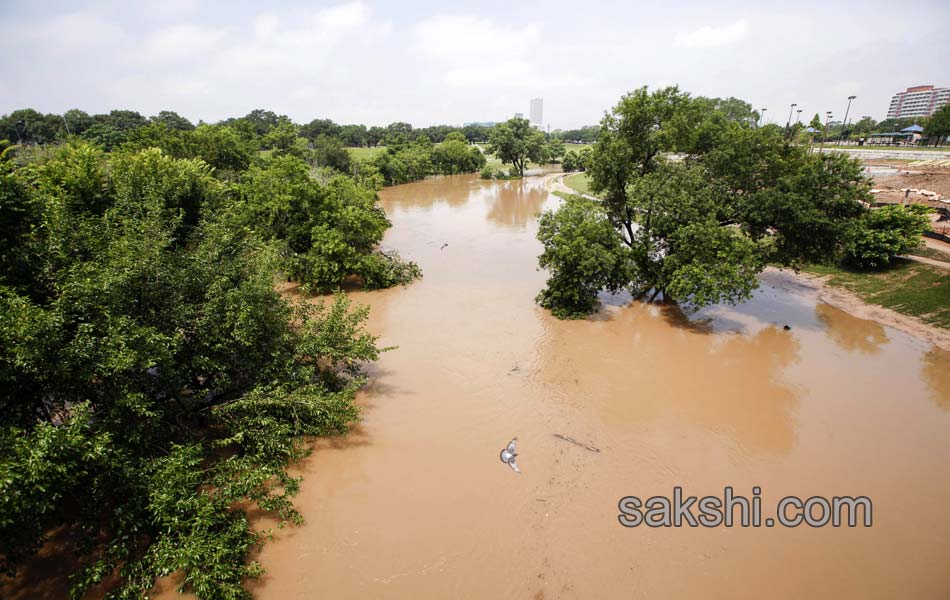 Floods in America - Sakshi4