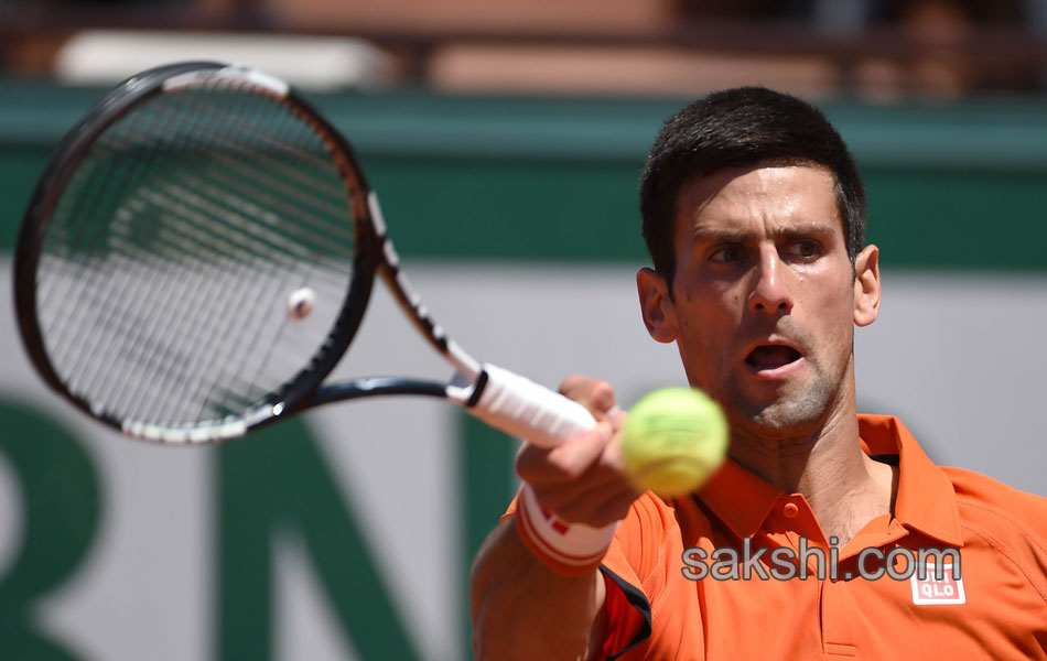 Novak djokovic enters finals in french open5