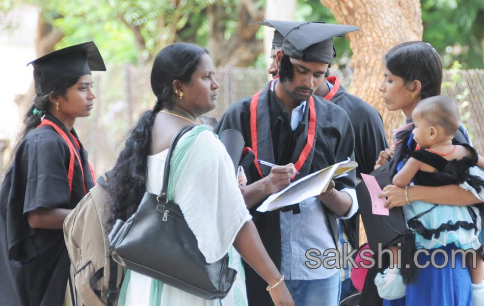 sv university convocation held in a grand manner9