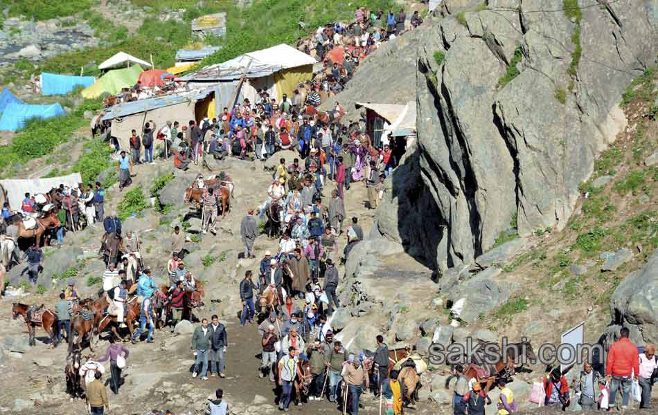 Amarnath Yatra to start from Pahalgam route today - Sakshi7