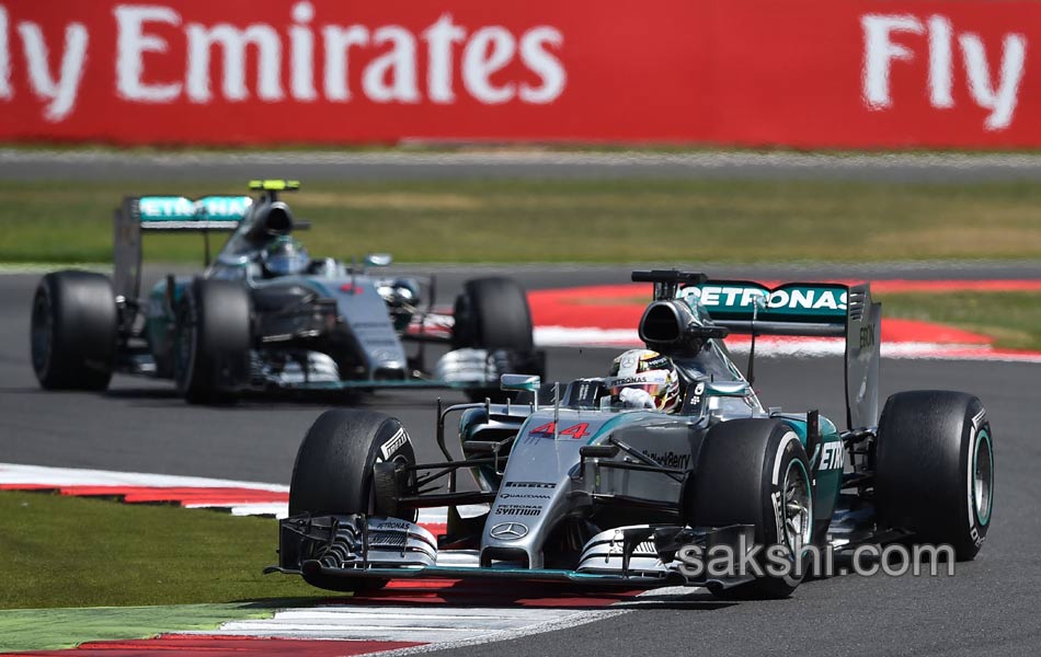 lewis hamilton wins british GP8