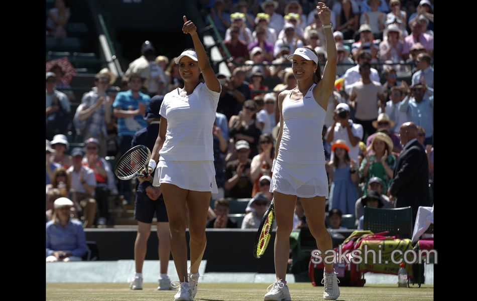 sania mirza pair entres into final at wimbledon open5