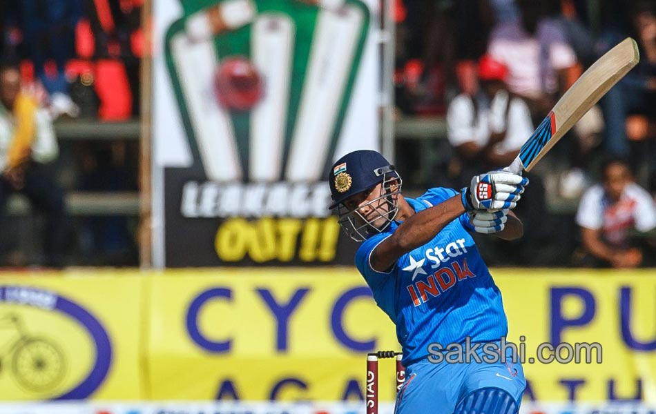 india lose in 2nd t20 against zimbabwe10