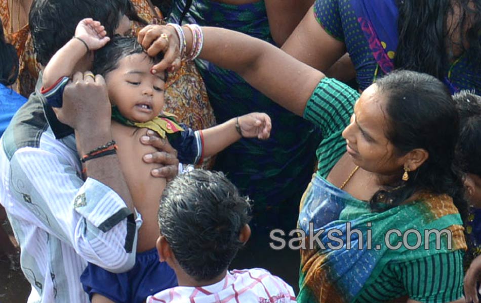 holy pushkaralu comes to seventh day27