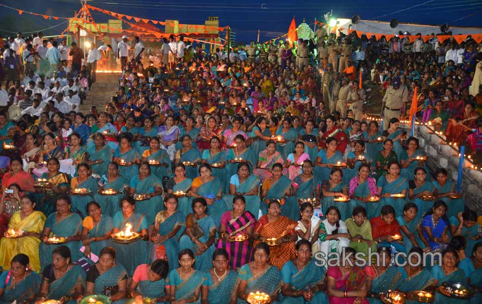 Godavari pushkaralu closing ceremony19
