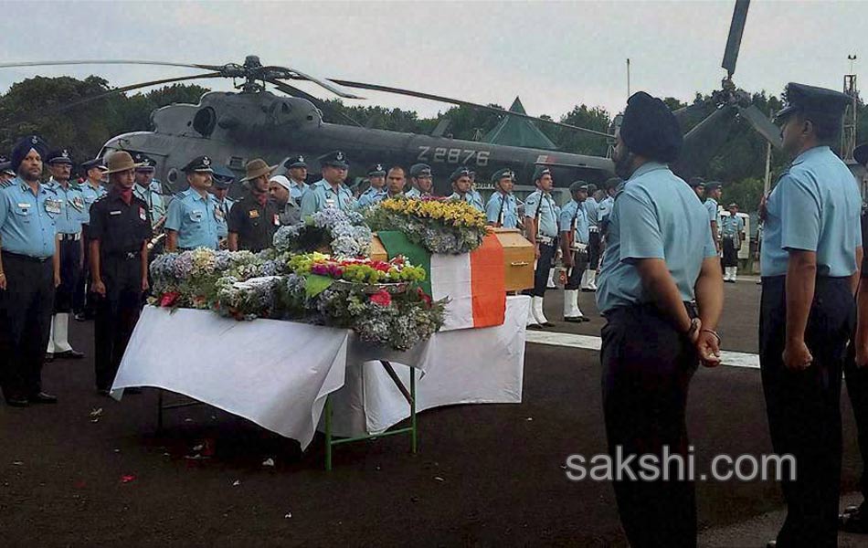 Public Tribute to Former President APJ Abdul Kalam - Sakshi18