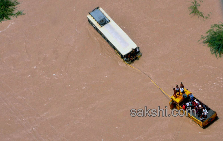 Ahmedabad rain photos6