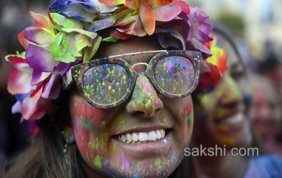 Spain Holi Festival14