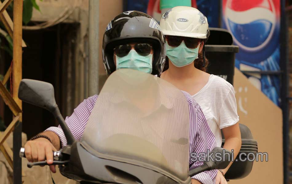 Unseasonal sandstorm hits Lebanon Syria10