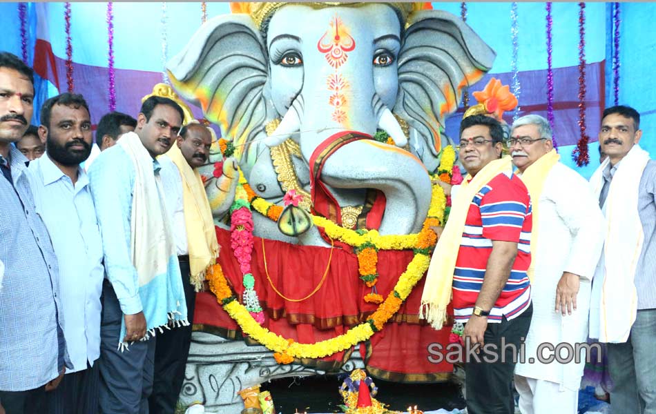 Ganesh Chaturthi celebrations in khammam district4