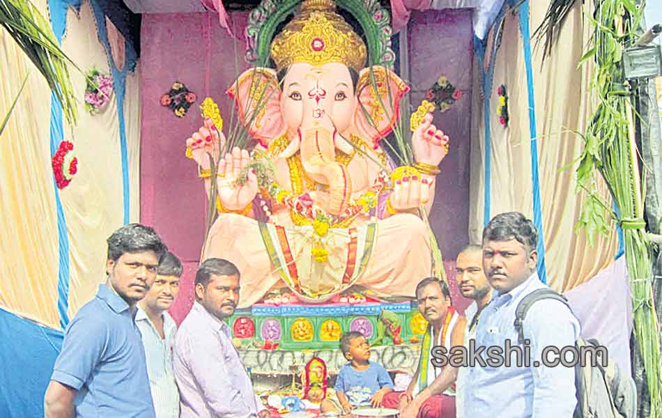 Ganesh Chaturthi celebrations in mahabubnagar district - Sakshi9