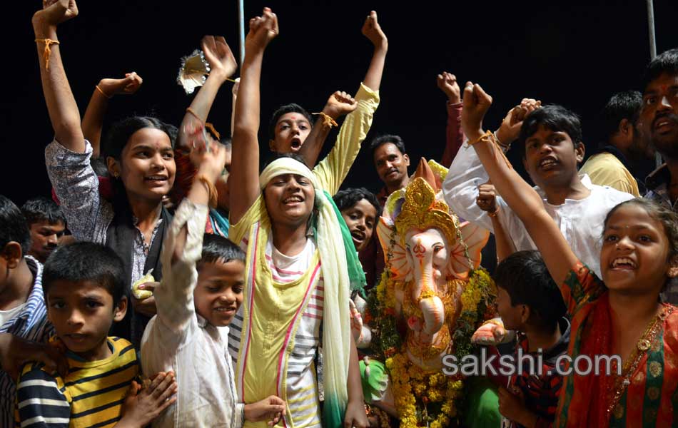 Ganesh chaturthi celebrations in hyderabad12