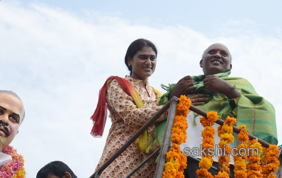 YS Sharmila final day paramarsha yatra - Sakshi11