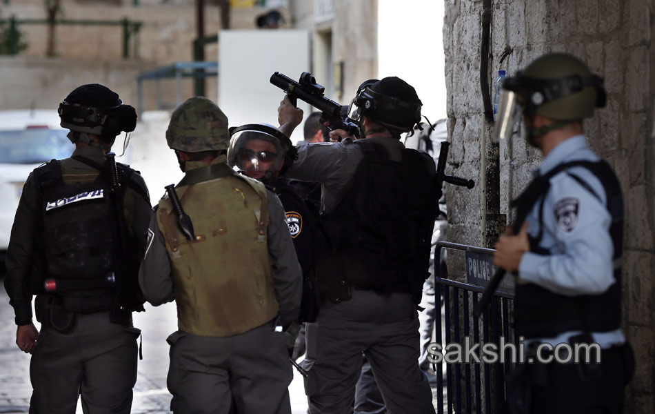 Palestinian demonstrators during clashes in the West Bank18