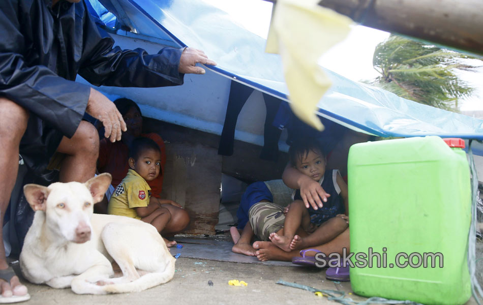 Philippines Typhoon10