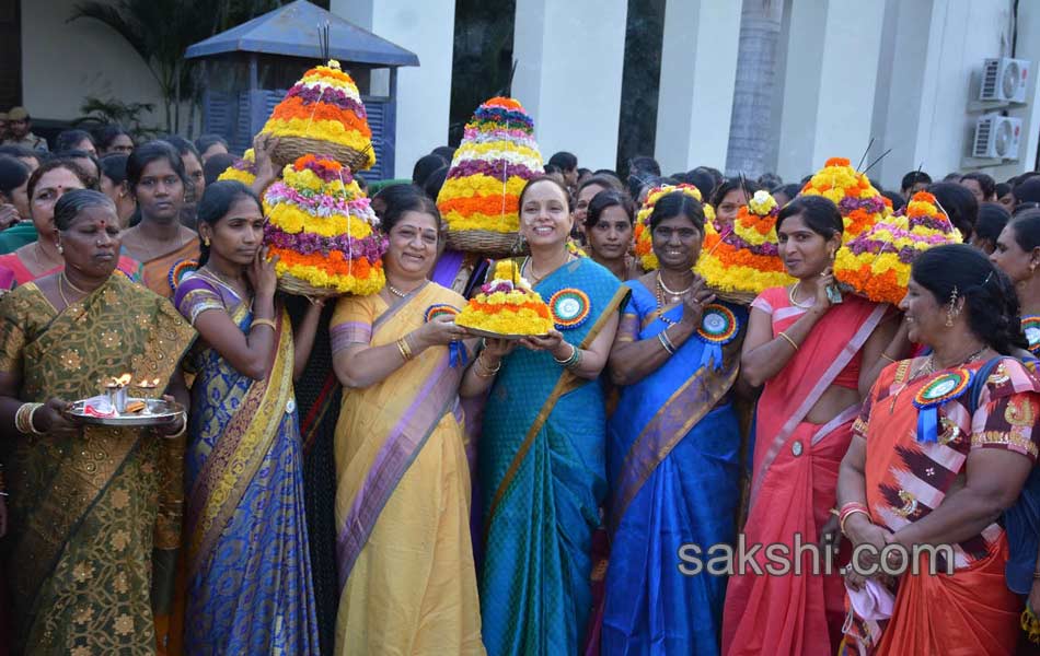 Bathukamma celebrations in hyderabad17