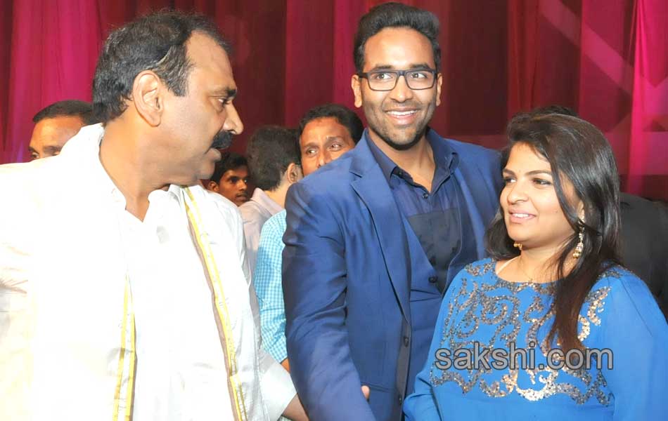 Bhumana Karunakar Reddy Son Abhinay Reddy Wedding Reception3