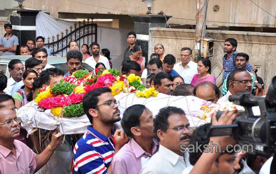 comedian kondavalasa funeral to held today5