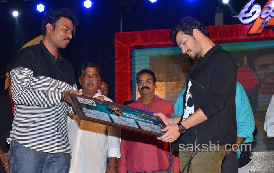 Akhil celebrates platinum disc10