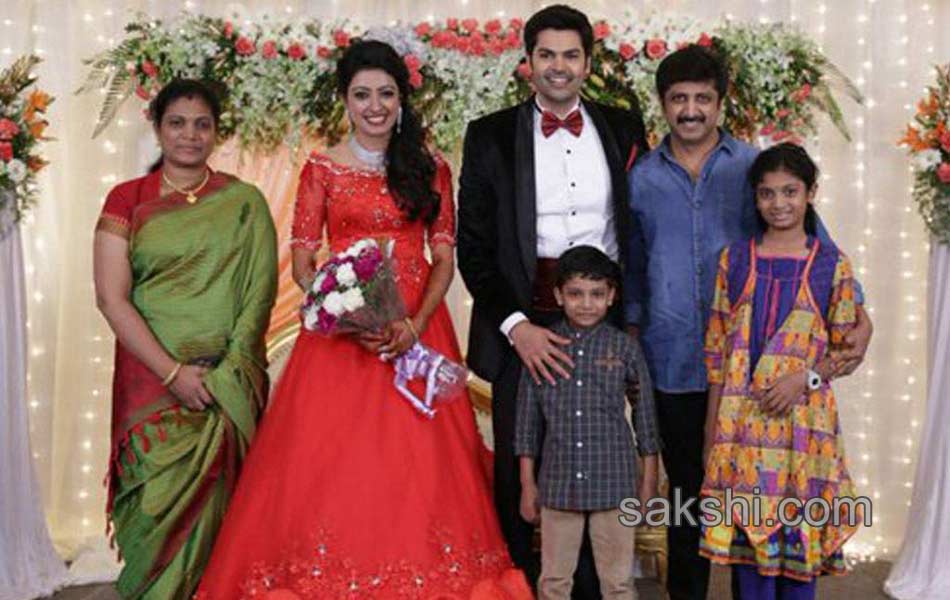 Ganesh Venkatraman Nisha Krishnan wedding reception8