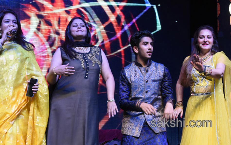 jayaprada jayasudha dance in sangeet11