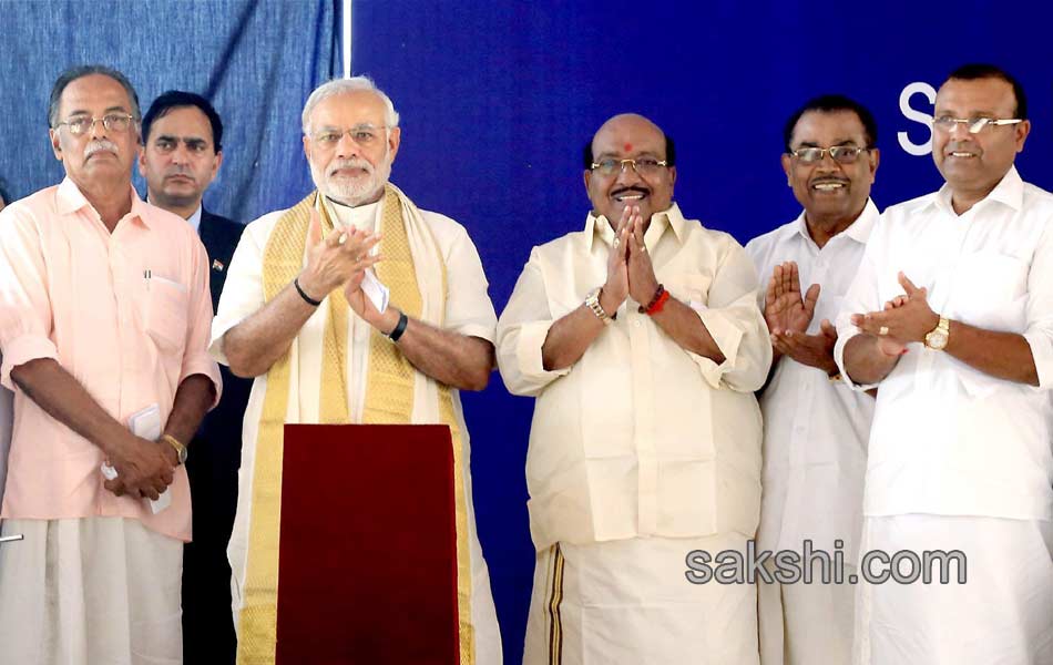 PM Modi in Kerala tour - Sakshi6