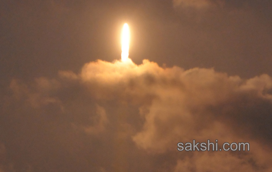 Isro launches new pslv c 29 rocket srihari kota6