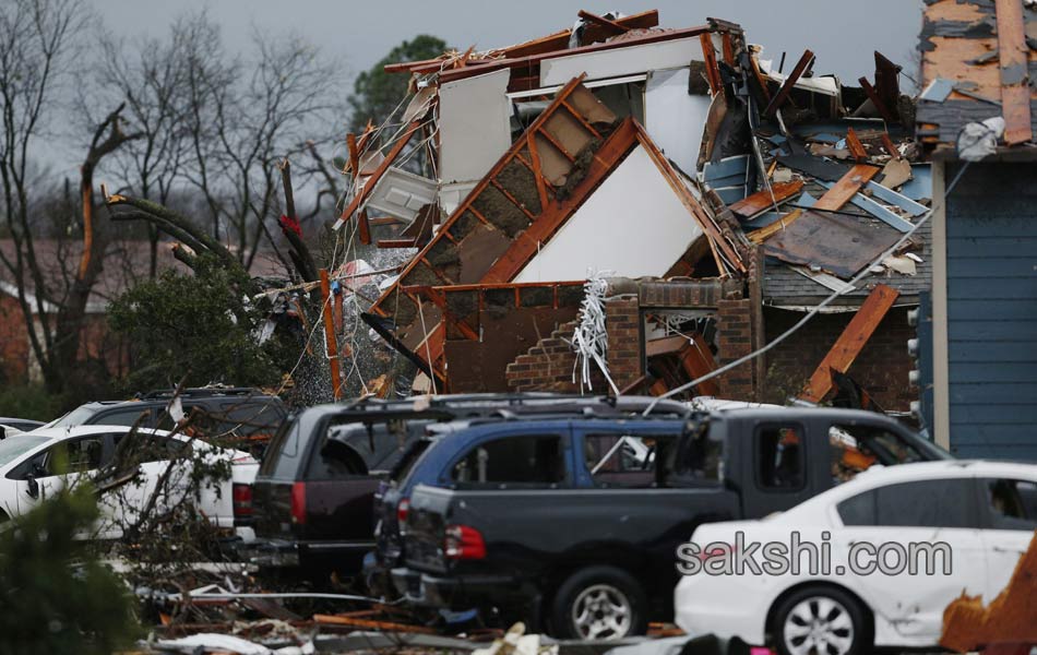 tornado in Garland - Sakshi20