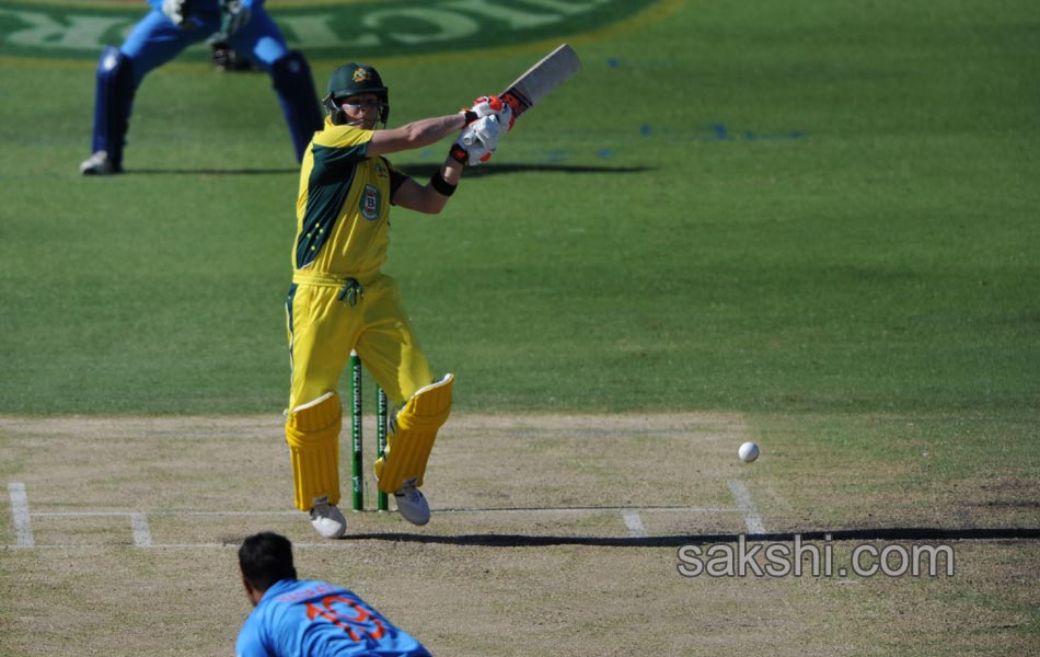 Australia beat India by five wickets in first ODI at Perth7