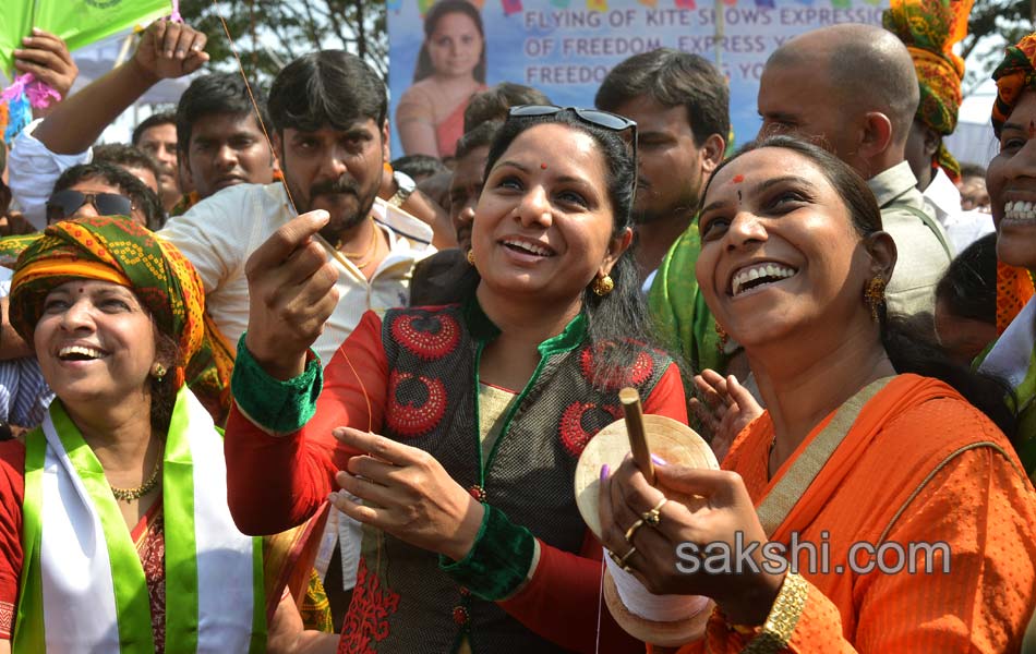 Kite Festival in hyderabad5