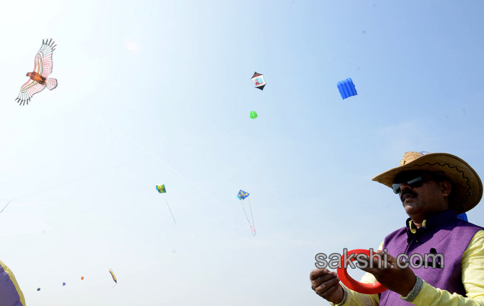 Kite Festival in hyderabad9