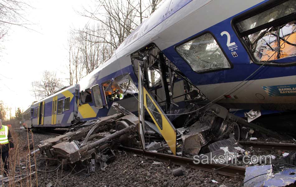 Germany Train Crash3