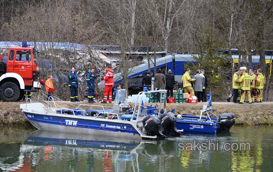 Germany Train Crash14