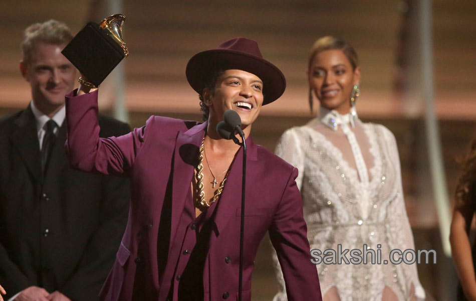 Grammys awards14