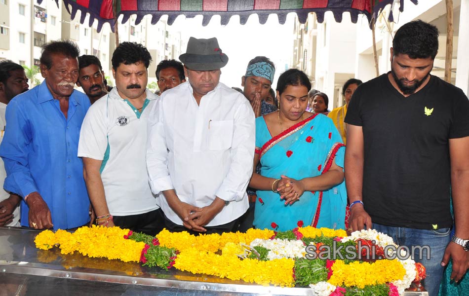 Junior Artist and Comedian Banda Jyothi Passes Away - Sakshi13