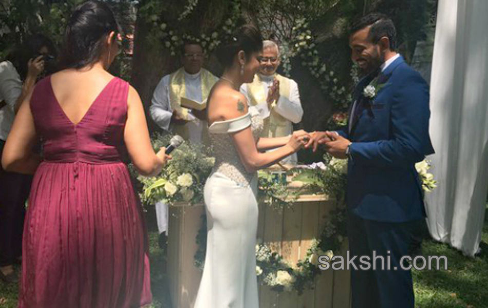 Robin Uthappa marries girlfriend in Bengaluru10