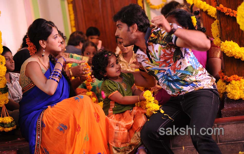 RAM NRI movie stills - Sakshi2