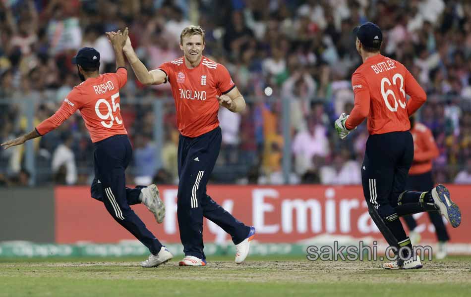 West Indies win World T20 final as Carlos Brathwaite sinks England18