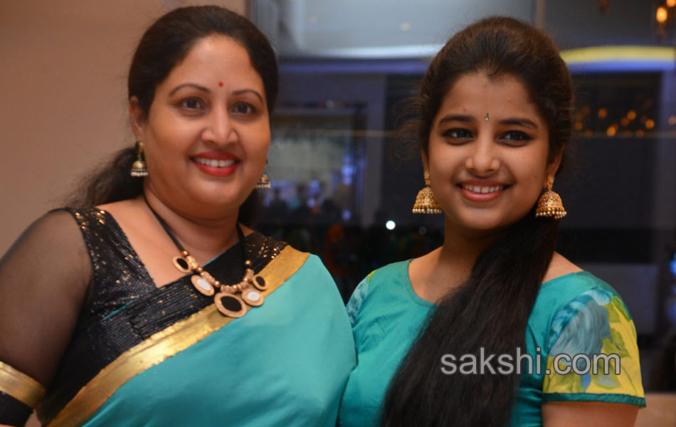 Delhi Rajeswari Son Kalyan Wedding Reception14