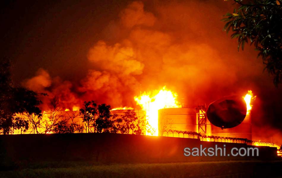 Fire breaks out at Visakhapatnam bio diesel plant fire9