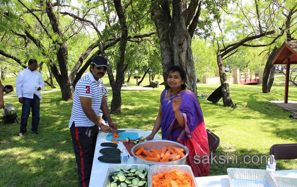 vanabhojanalu by telangana peoples association of dallas - Sakshi6