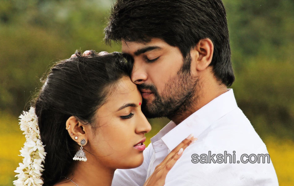 oka manasu movie stills1