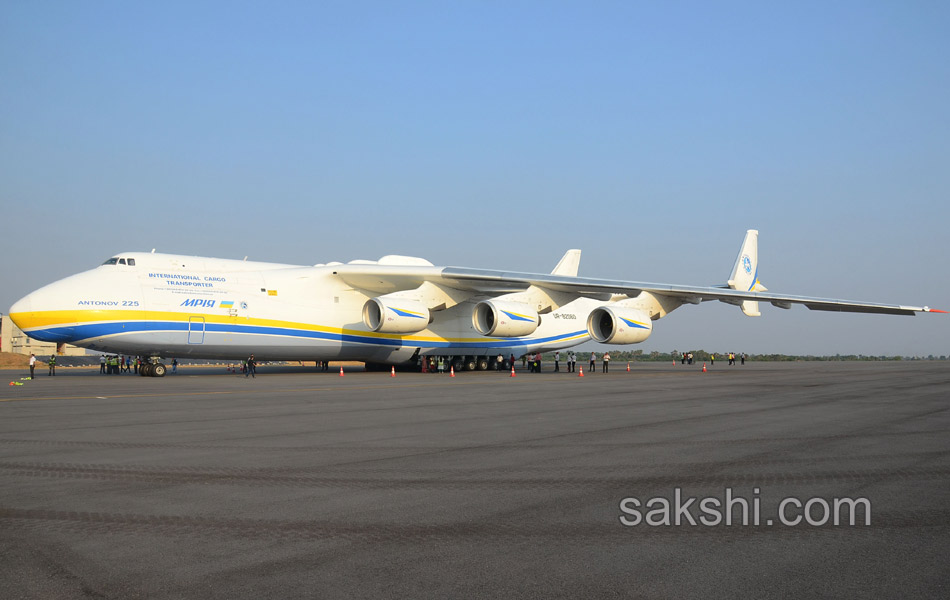 worlds largest cargo aircraft5