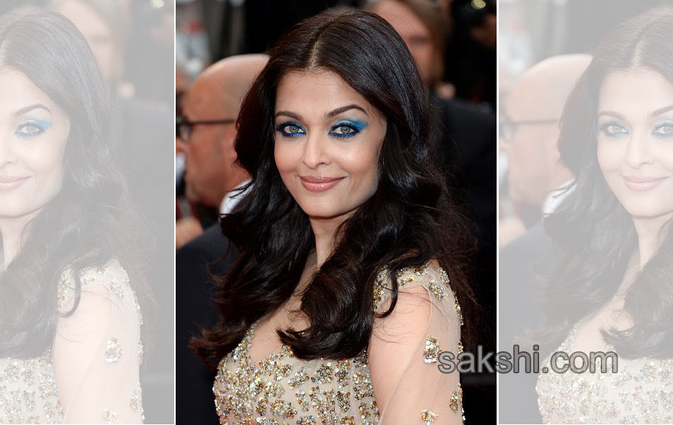 Cannes Queen Aishwarya9