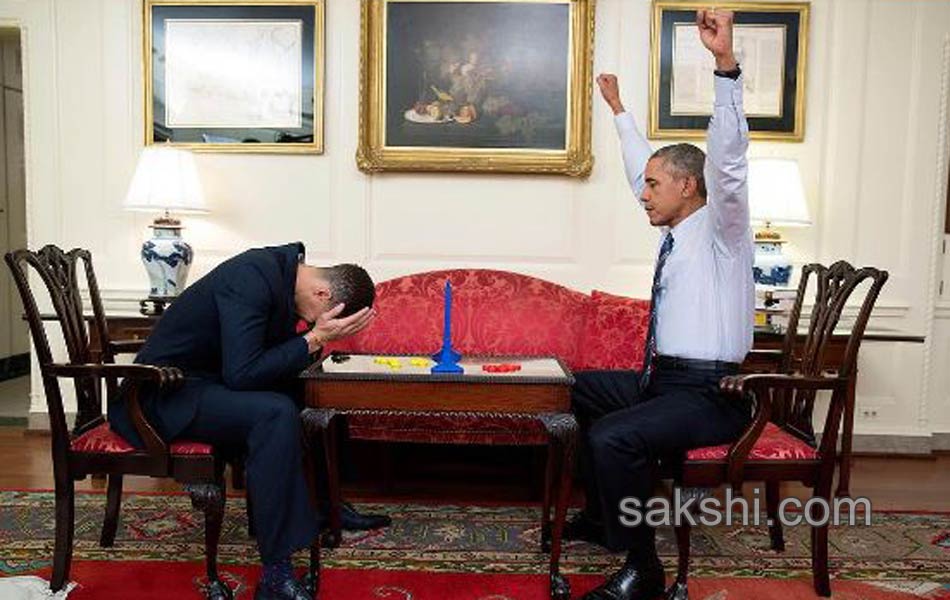 The nine most touching photos from Barack Obamas eight years as president3