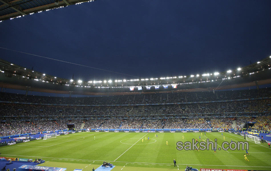 Soccer Euro 2016 France Romania - Sakshi25