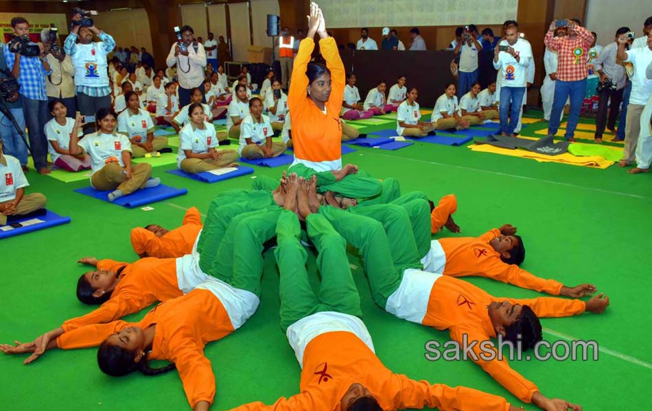 international yoga day celebrated in telugu states18