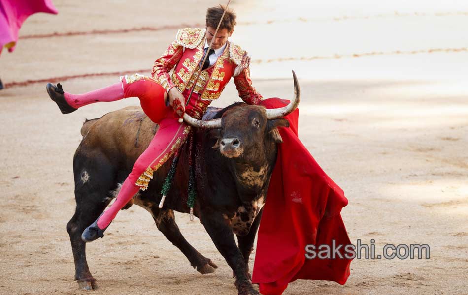 several injured during San Fermin festival in Spain12