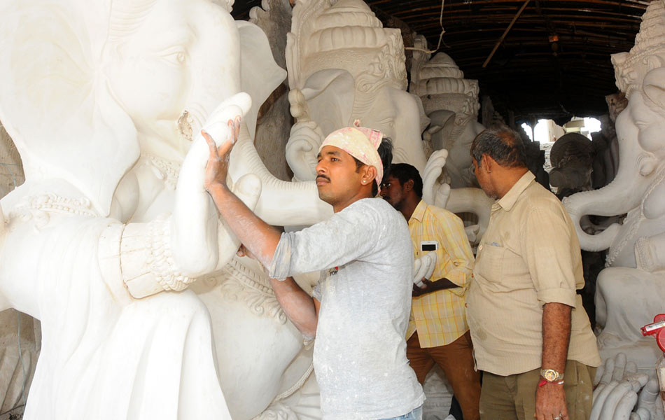 vinayak statue prepare1